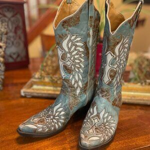Corral Boots